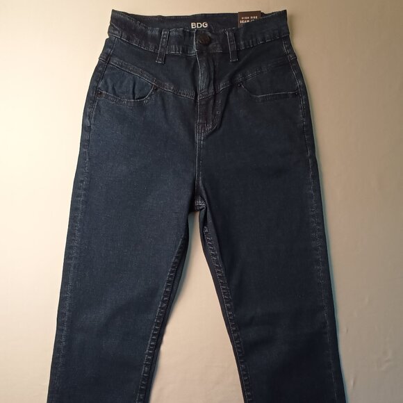 NWT Urban Outfitters BDG High Rise Seam Jean Ankle Size 27 Dark Wash - Picture 2 of 10